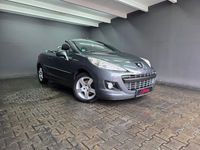 Gebraucht Peugeot 207 CC 120 PS (88 kW) 2013 Grau Cabrio