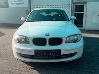Gebraucht BMW 120 Advantage 170 PS (125 kW) 2009 Weiß Kleinwagen