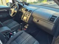 Gebraucht VW Touran Match 140 PS (102 kW) 2012 Schwarz Van / Kleinbus