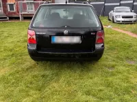Gebraucht VW Passat 130 PS (95 kW) 2001 Schwarz Kombi