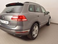 Gebraucht VW Touareg 262 PS (192 kW) 2015 Grau metallic SUV