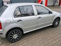Gebraucht Skoda Fabia 75 PS (55 kW) 2002 Silber Kleinwagen