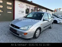 Usata Ford Focus Trend 101 CV (74 kW) 2000 Argento Berlina