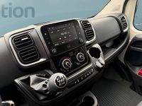 Neu Opel Movano 140 PS (102 kW) 2025 Weiß Van