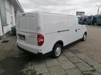 Gebraucht Maxus eDeliver 3 89 kW (122 PS) 2023 Warm white exterior Van