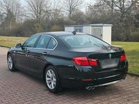 Gebraucht BMW 530 245 PS (180 kW) 2011 Schwarz Kombi