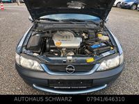 Gebraucht Opel Vectra 101 PS (74 kW) 1998 Blau Limousine