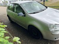Gebraucht VW Golf IV Comfortline 116 PS (85 kW) 2006 Reflexsilber metallic Kleinwagen