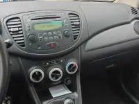 Gebraucht Hyundai i10 Classic 69 PS (50 kW) 2011 Rot Kleinwagen