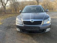 Gebraucht Skoda Octavia Elegance 122 PS (89 kW) 2009 Grau Kombi