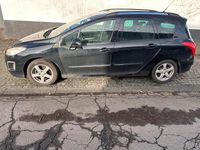 Gebraucht Peugeot 308 SW 150 PS (110 kW) 2012 Schwarz Kombi