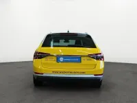 Gebraucht Skoda Superb Style 150 PS (110 kW) 2023 Silber Kombi