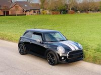 Gebraucht Mini ONE 75 PS (55 kW) 2017 Schwarz Kleinwagen