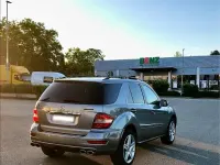 Gebraucht Mercedes ML500 Exclusive 387 PS (284 kW) 2009 Silber SUV