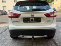 Gebraucht Nissan Qashqai 131 PS (96 kW) 2014 Weiß SUV