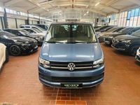 Gebraucht VW Multivan 150 PS (110 kW) 2017 Acapulcoblau metallic Van / Kleinbus