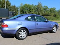 gebraucht Mercedes CLK320 Coupe (BM 208),Neuwertig