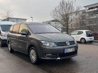 Gebraucht VW Sharan 140 PS (102 kW) 2012 Grau Van / Kleinbus