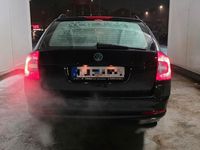 Gebraucht Skoda Octavia 160 PS (117 kW) 2011 Schwarz Kombi