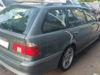 Gebraucht BMW 525 Basis 192 PS (141 kW) 2001 Grün Kombi