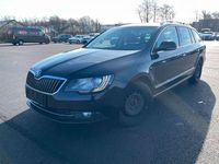 Gebraucht Skoda Superb Elegance 140 PS (102 kW) 2014 Schwarz Kombi