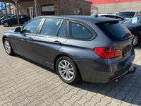 Gebraucht BMW 320 Comfort Edition 184 PS (135 kW) 2015 Grau Kombi