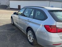 Gebraucht BMW 316 116 PS (85 kW) 2013 Silber Kombi