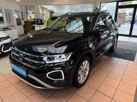 Gebraucht VW T-Roc Style 150 PS (110 kW) 2023 Deep black perleffekt SUV