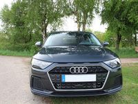Gebraucht Audi A1 Advanced 95 PS (69 kW) 2024 Grau SUV