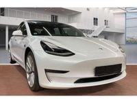Gebraucht Tesla Model 3 Standard Range Plus 239 kW (325 PS) 2019 Weiß metallic Limousine