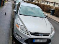 Gebraucht Ford Mondeo 140 PS (102 kW) 2012 Silber Kombi