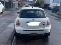 Gebraucht Mini Cooper 75 PS (55 kW) 2010 Weiß Kleinwagen