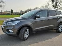 Gebraucht Ford Kuga 120 PS (88 kW) 2018 Braun SUV