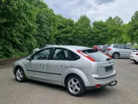 Gebraucht Ford Focus Fun X 101 PS (74 kW) 2006 Silber Limousine