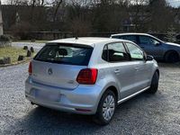 Gebraucht VW Polo 90 PS (66 kW) 2014 Silber Kleinwagen