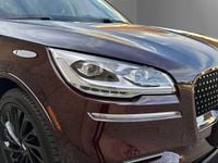 Gebraucht Lincoln Aviator 405 PS (297 kW) 2025 Rot SUV