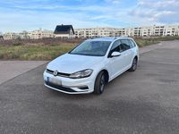 Second-hand VW Golf VII Sound 150 CP (110 kW) 2017 Alb Break