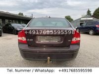 Gebraucht Volvo S40 Momentum 145 PS (106 kW) 2006 Schwarz Limousine