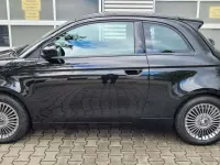 Gebraucht Fiat 500e 86 kW (118 PS) 2023 Onyx schwarz Kleinwagen