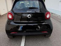 Gebraucht Smart ForFour 71 PS (52 kW) 2015 Schwarz Kleinwagen