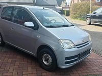 Gebraucht Daihatsu Cuore 58 PS (42 kW) 2006 Silber Kleinwagen