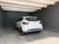Gebraucht Renault Clio 75 PS (55 kW) 2013 Weiß Kleinwagen
