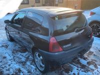 Gebraucht Renault Clio II 58 PS (42 kW) 2000 Schwarz Kleinwagen
