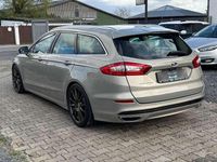 Gebraucht Ford Mondeo Titanium 179 PS (131 kW) 2016 Grau Kombi