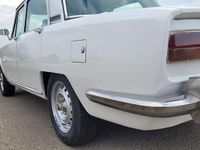 Gebraucht Alfa Romeo 2000 132 PS (97 kW) 1973 Weiß Limousine