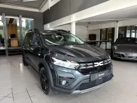 Gebraucht Dacia Jogger Extreme 110 PS (80 kW) 2023 Schiefergruen Van / Kleinbus