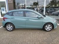 Neu Hyundai i20 Select 79 PS (58 kW) 2025 Gruen Limousine