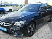 Gebraucht Mercedes C220 194 PS (142 kW) 2021 Schwarz Kombi