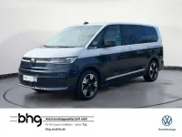Neu VW Multivan Life 150 PS (110 kW) 2026 Candyweiß/ starlight blue met Van / Kleinbus