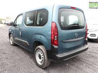 Nowe Opel Combo Edition 102 KM (75 kW) 2025 Niebieski Minivan